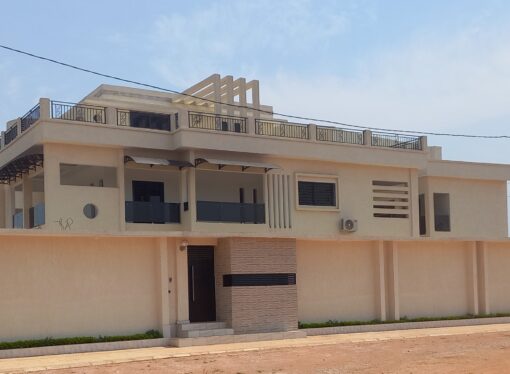 Bondoukou: Quel avenir pour les les maisons de luxe?