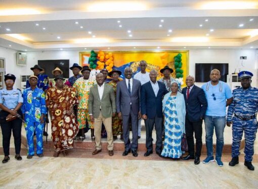  Treichville: la 4ème édition du concours de propreté des cours et quartiers lancée.