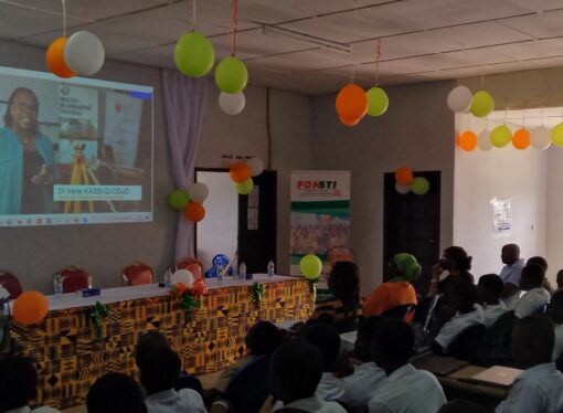 Divo: le FONSTI sensibilise la jeunesse sur le rôle de l’innovation et la recherche dans le développement.