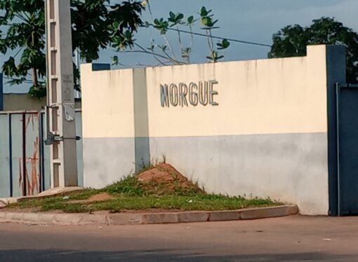 Divo: business mortuaire: les jeunes se frottent les mains