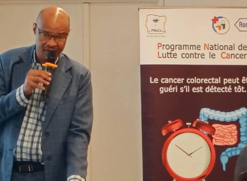 Les ONG et les médias formés pour renforcer les messages de prévention et encourager le dépistage précoce du cancer colorectal.