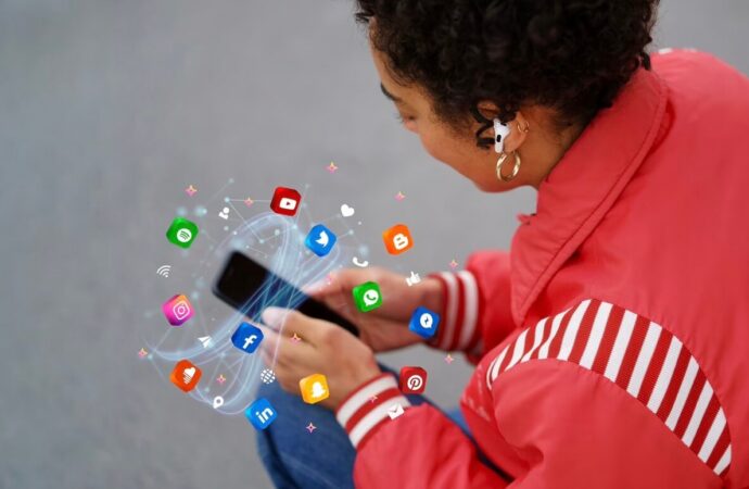 Table ronde: L’utilisation des réseaux sociaux pour des élections apaisées