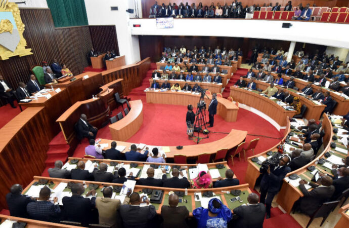 Interview: Les missions du député