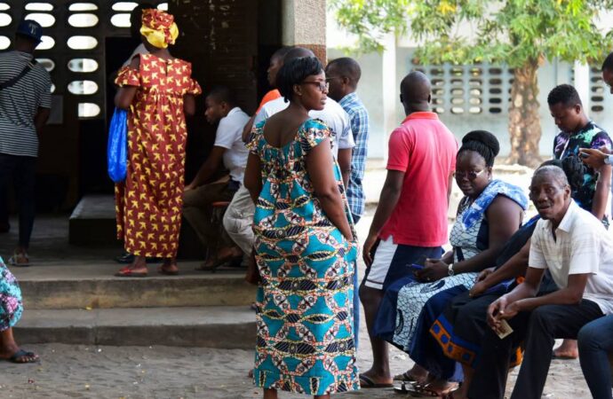 Table ronde : Des associations féminines veulent restées apolitiques