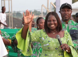 Débat: Les femmes et les jeunes ont-ils une place dans la gouvernance locale